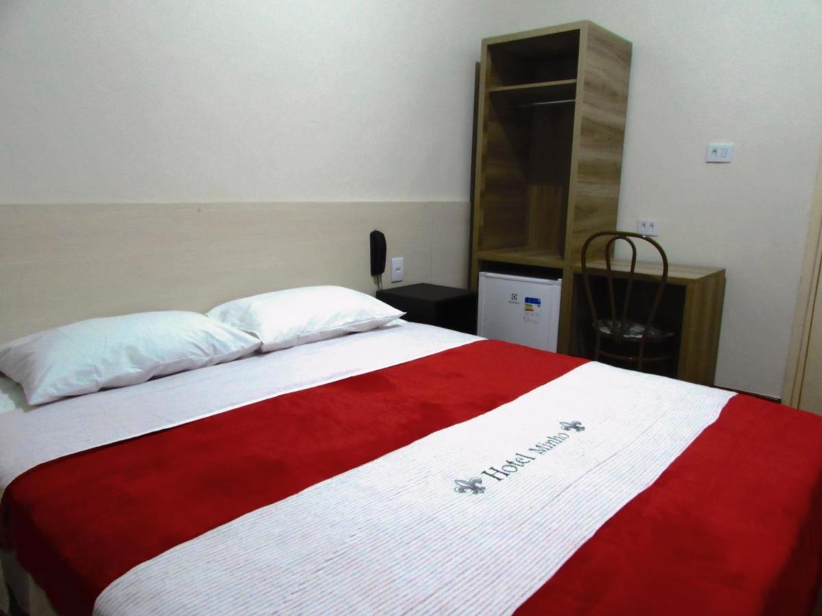 Hotel Minho ao Lado do Novo Hospital Pérola Byington - Reserve 4 noites e pague 3 ou Reserve 3 noites e pague 2 Promoção acima de 4 DiáriasPróximo 25 Março , Brás e Bom Retiro São Paulo Extérieur photo