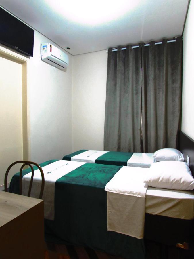 Hotel Minho ao Lado do Novo Hospital Pérola Byington - Reserve 4 noites e pague 3 ou Reserve 3 noites e pague 2 Promoção acima de 4 DiáriasPróximo 25 Março , Brás e Bom Retiro São Paulo Extérieur photo